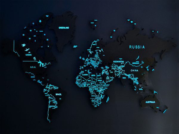 Карта мира, светящаяся в темноте