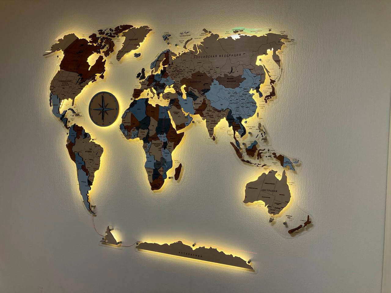 Многоуровневая карта мира 