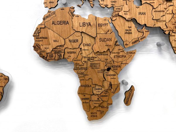 Многоуровневая карта мира из шпона натуральной черешни, Африка крупным планом