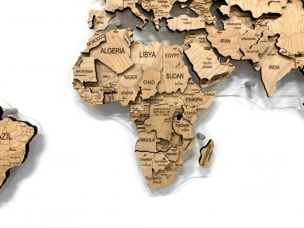 Многоуровневая карта мира из массива клена, Африка крупным планом