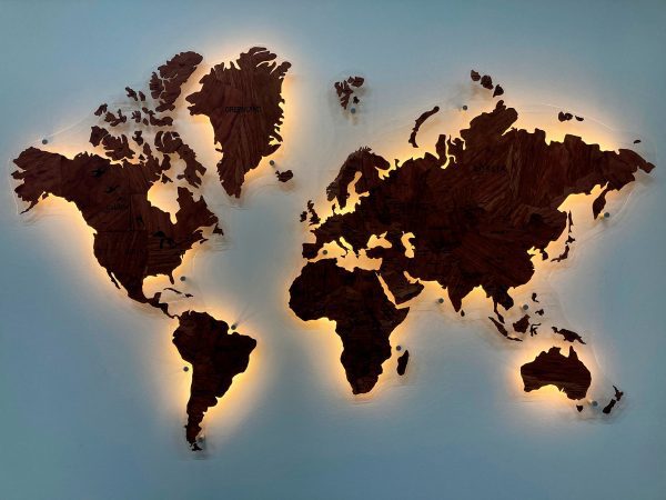 Многоуровневая карта мира из массива Бубинги с подсветкой
