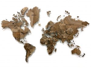 Многоуровневая карта мира из массива ореха