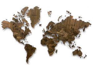 Многоуровневая карта мира из натурального шпона американского ореха