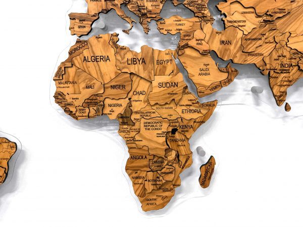 Многоуровневая карта мира из натурального шпона оливкового дерева, Африка крупным планом