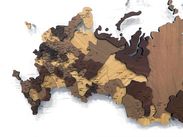 Многоуровневая карта России из массива дуба, европейская часть крупным планом