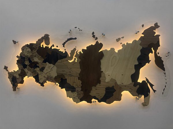 Карта России мозаика из ценных пород древесины с подсветкой